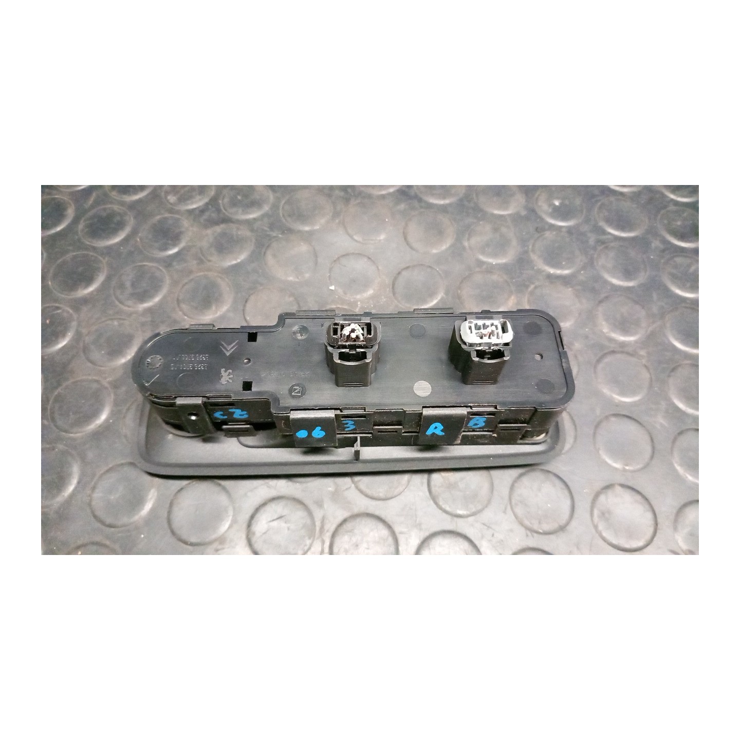 BLOCCO COMANDI ALZACRISTALLI E RETROVISORI EST. 020 PEUGEOT 807 (09/02-10/13) 4HW 6554P4