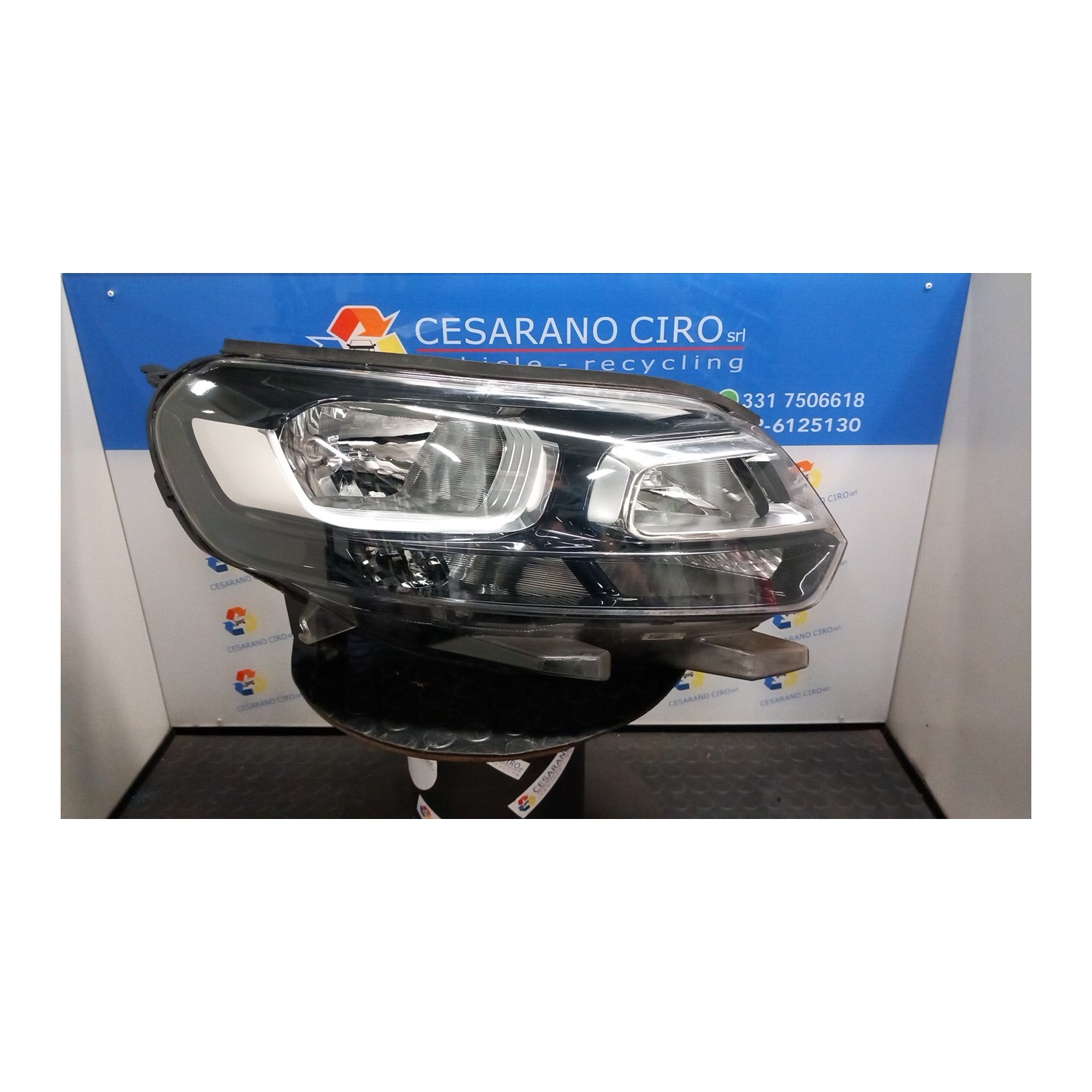 PROIETTORE DX. 082 OPEL VIVARO (K0) (03/19-) YH01 9808567680