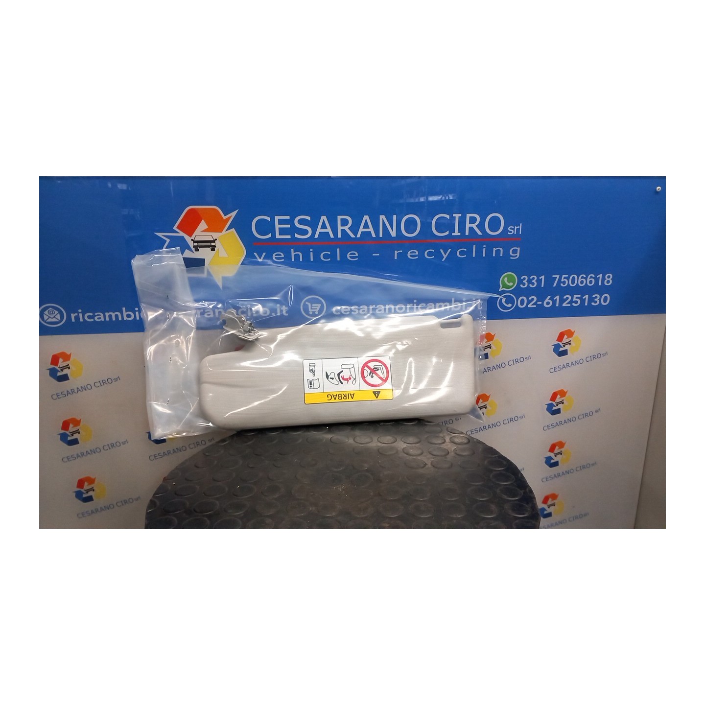 ALETTA PARASOLE PARABREZZA C/SPECCHIO DX. 107 VOLKSWAGEN UP! (06/16-) CPG 1SB857552B2F4