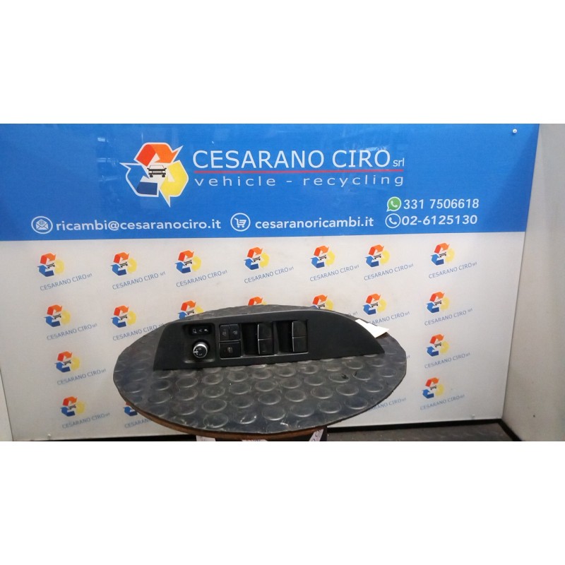BLOCCO COMANDI ALZACRISTALLI BUSINESS FLEET 120 TOYOTA COROLLA (01/19-) M20A 8404002280