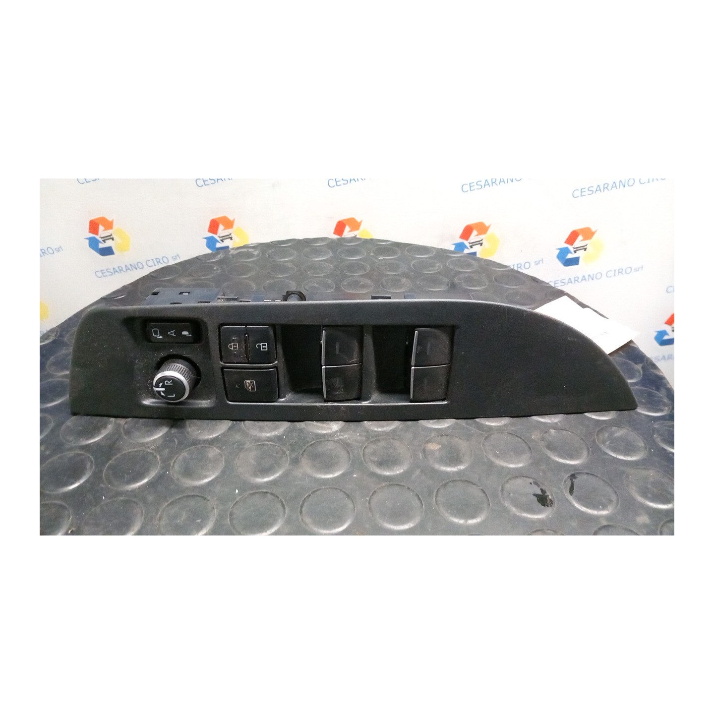 BLOCCO COMANDI ALZACRISTALLI BUSINESS FLEET 120 TOYOTA COROLLA (01/19-) M20A 8404002280