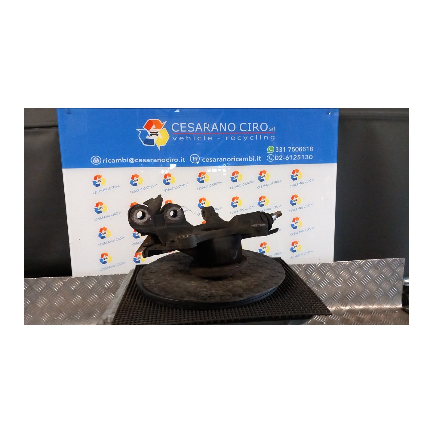 MONTANTE SOSP. ANT. C/MOZZO/CUSCINETTO DX. 016 OPEL VIVARO (K0) (03/19-) YH01 1617969380