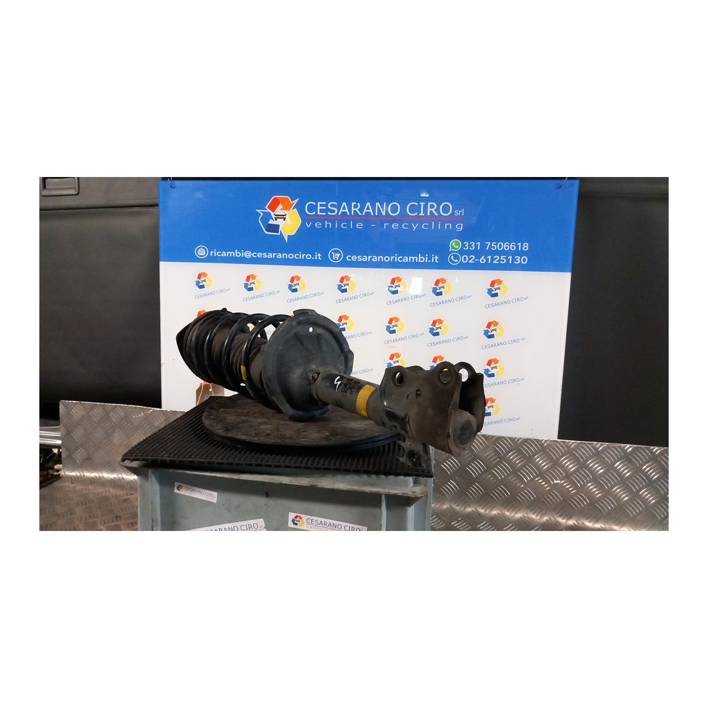 AMMORTIZZATORE ANT. SX. 030 TOYOTA YARIS (03/99-11/05)     (JPP) 1NDTV 4851059456