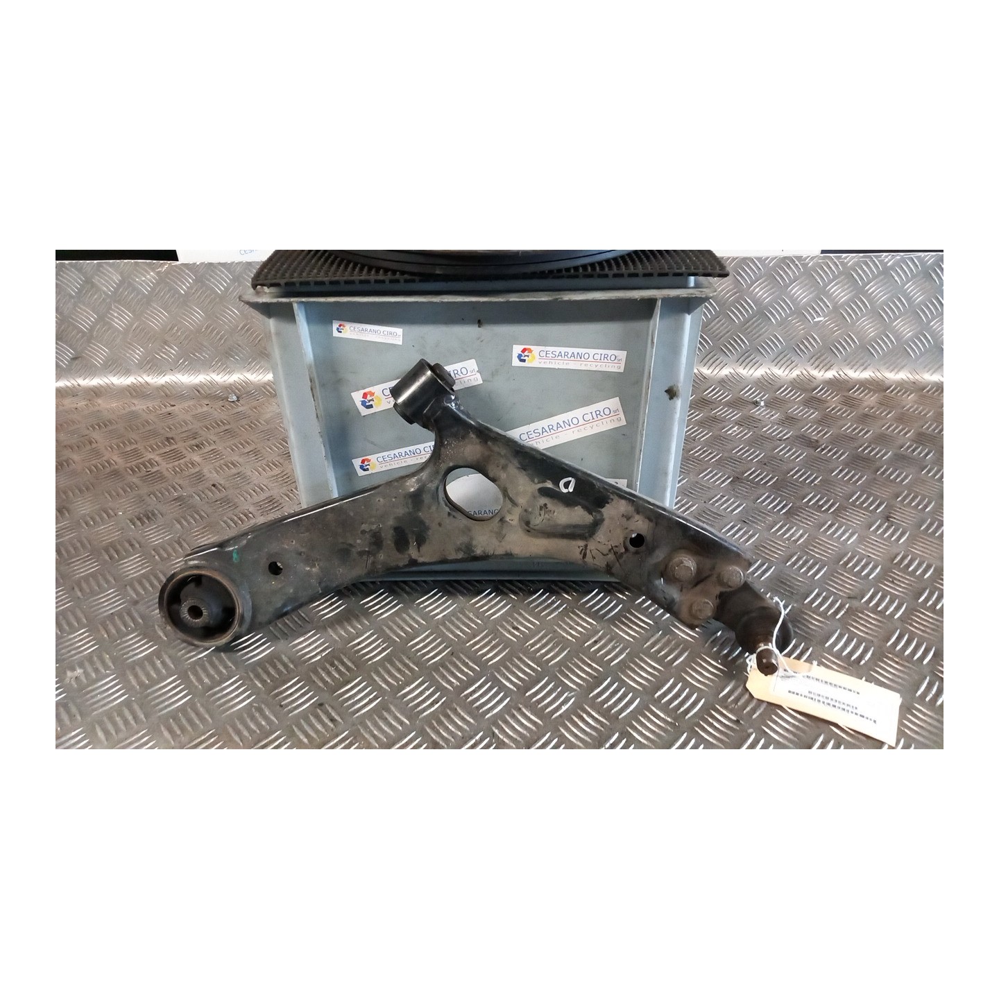 BRACCIO OSCILLANTE SOSP. ANT. DX. 045 HYUNDAI IX35 (02/10-12/15) D4FD 545012Y002