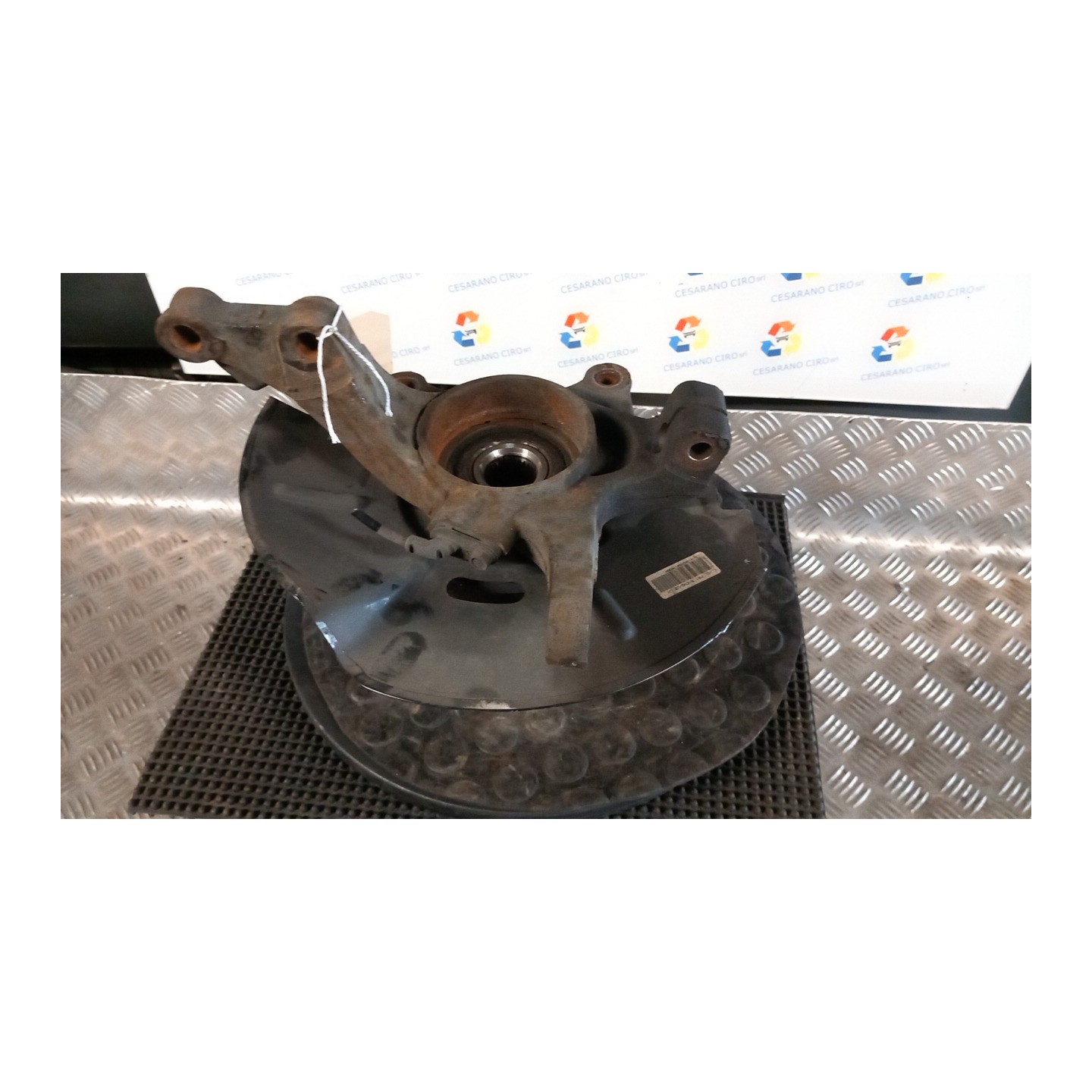 MONTANTE SOSP. ANT. SX. 050 HYUNDAI IX35 (02/10-12/15) D4FD 517153U000