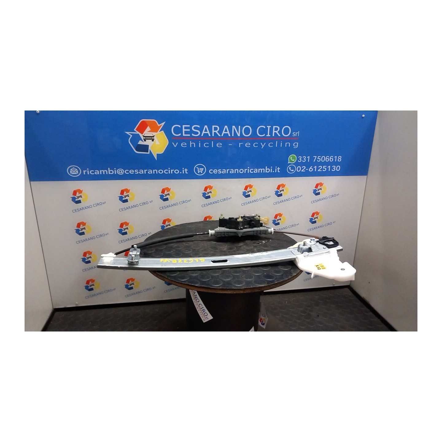 ALZACRISTALLO PORTA POST. DX. 076 KIA RIO 4A SERIE (09/20-) G4LF 83402H8000