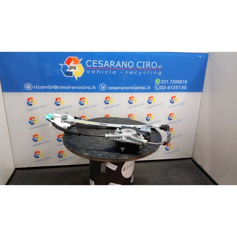 ALZACRISTALLO ELETTR. PORTA ANT. CON MOTORINO SX. 078 KIA RIO 4A SERIE (09/20-) G4LF 82401H8110