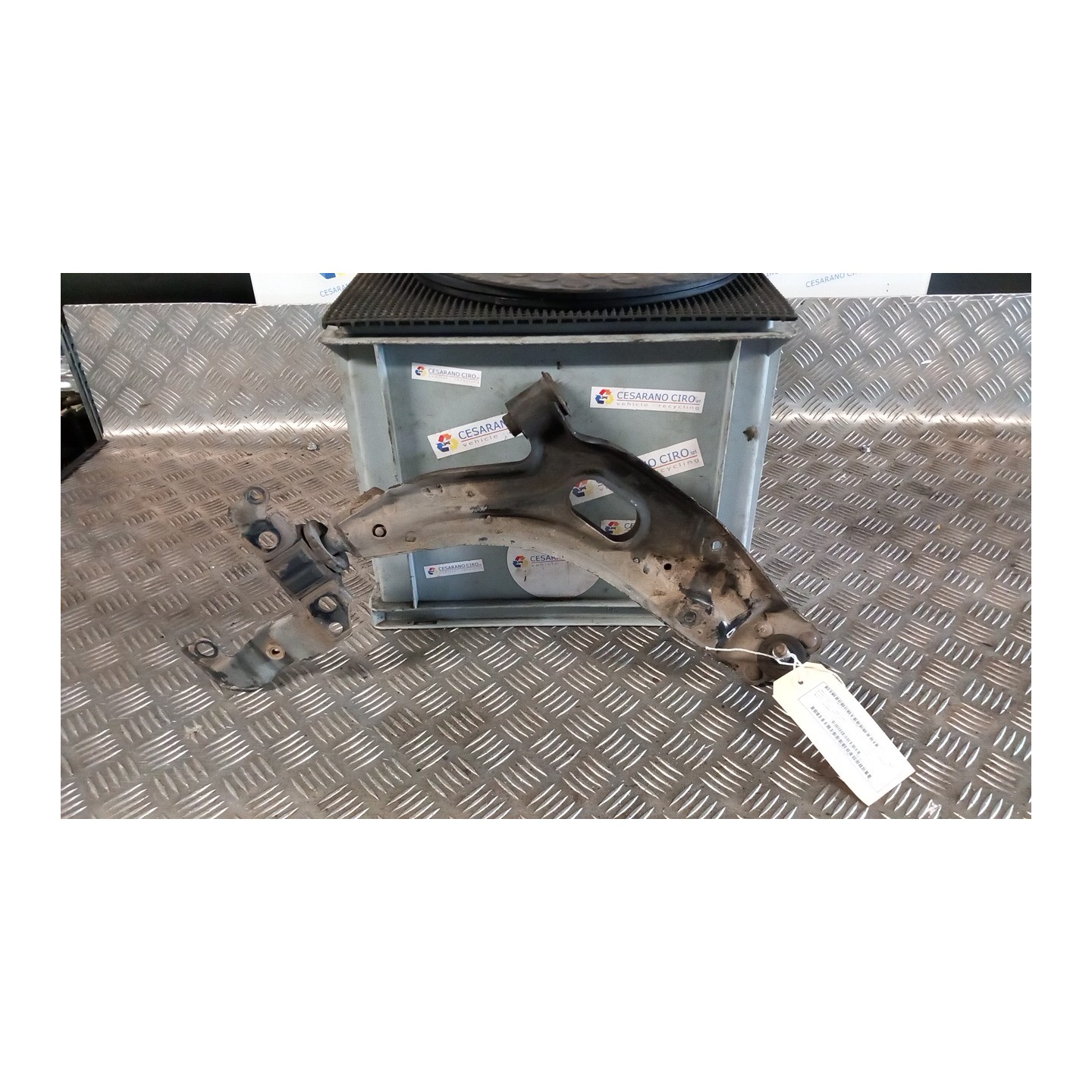 BRACCIO OSCILLANTE SOSP. ANT. DX. 112 FIAT PALIO (PY) (09/97-09/03) 188A4000 46539279