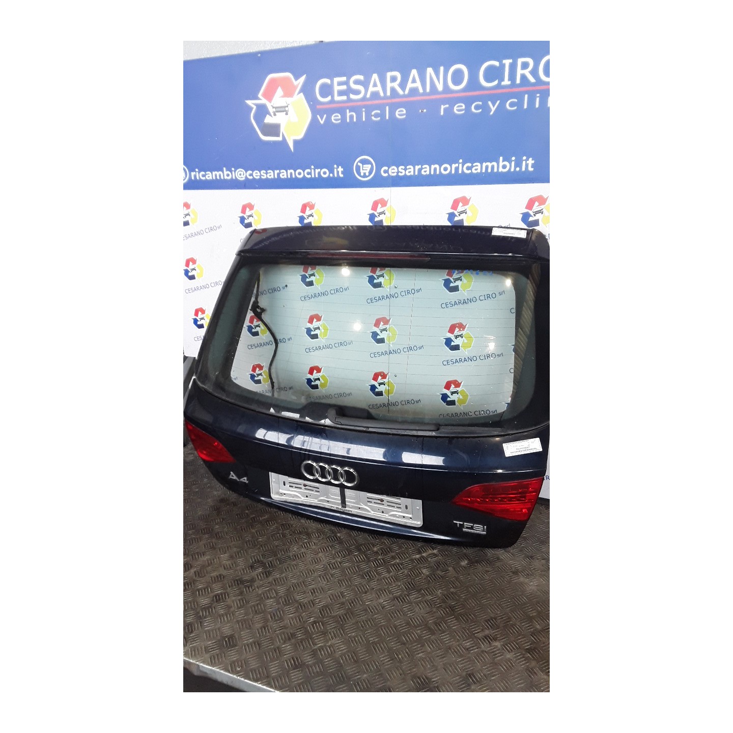 PORTELLO POST. 064 AUDI A4 (8K) (09/07-03/13) CDN 8K9827023