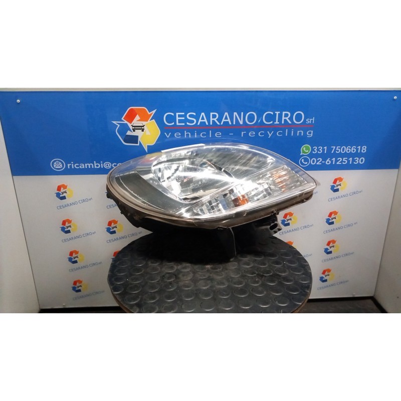PROIETTORE DX. 049 RENAULT KANGOO (04/03-03/09) K9KW7 260107401R