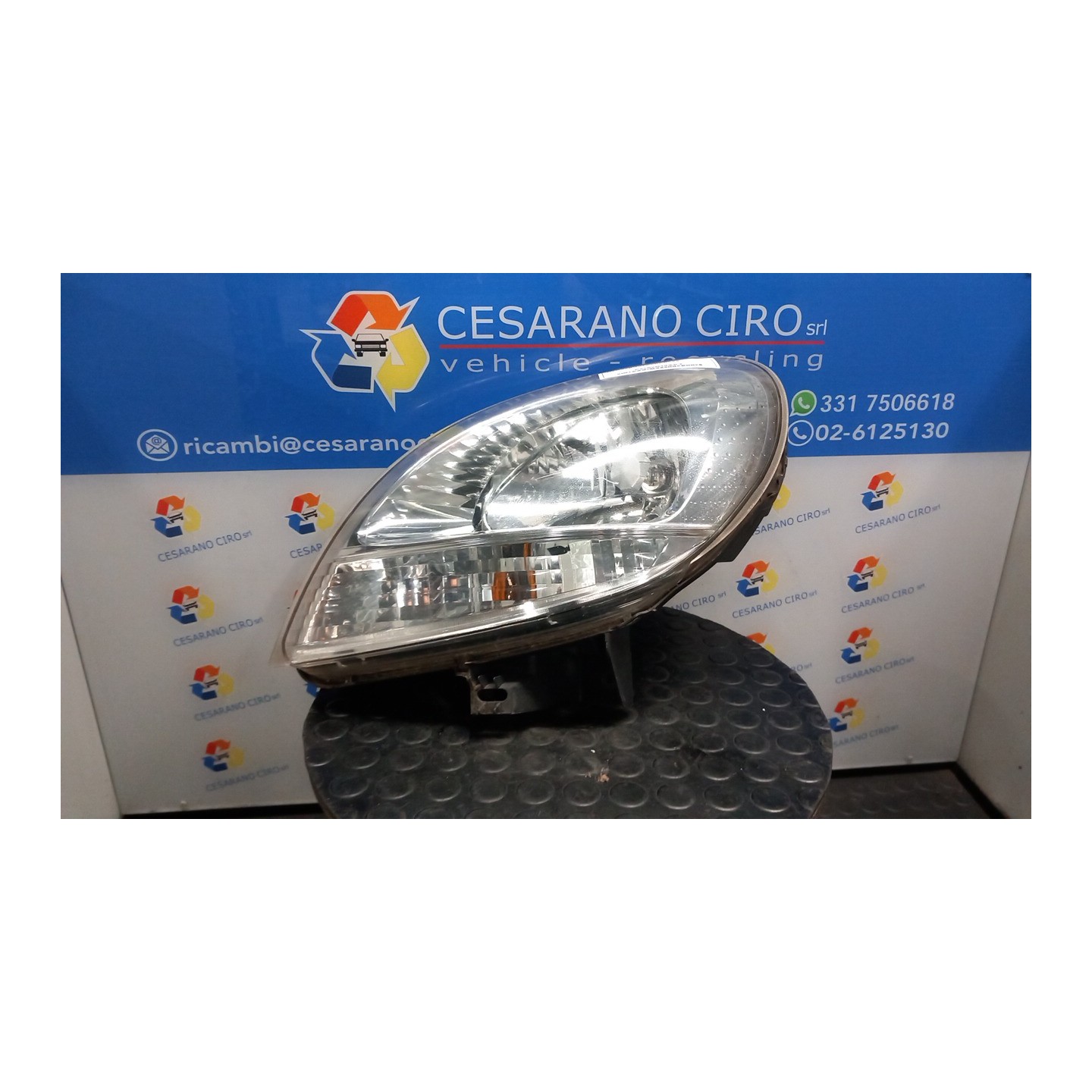 PROIETTORE SX. 050 RENAULT KANGOO (04/03-03/09) K9KW7 260603883R