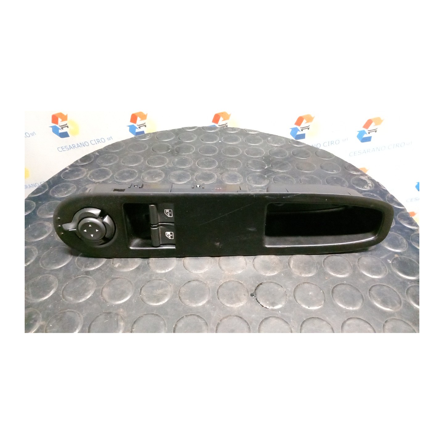 BLOCCO COMANDI ALZACRISTALLI E RETROVISORI EST. 062 ALFA ROMEO 159 (X3/X9) (07/05-06/13) 939B5000 71744261