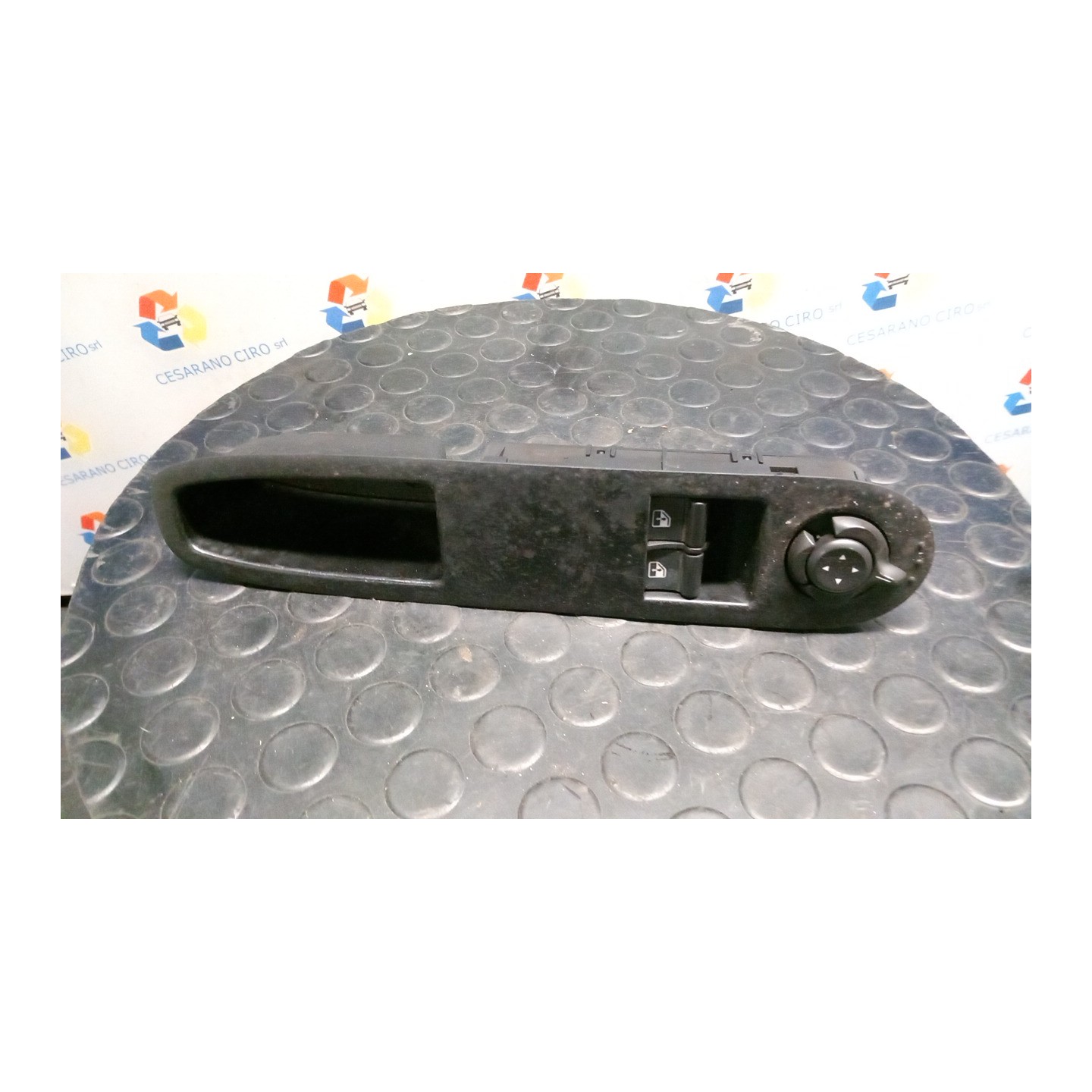 BLOCCO COMANDI ALZACRISTALLI E RETROVISORI EST. 063 ALFA ROMEO 159 (X3/X9) (07/05-06/13) 939B5000 71744261