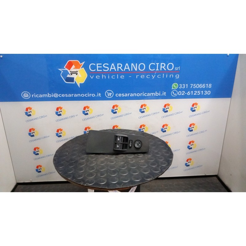 BLOCCO COMANDI ALZACRISTALLI E RETROVISORI EST. 089 FIAT BRAVO (3Y) (12/09-) 198A2000 735441807