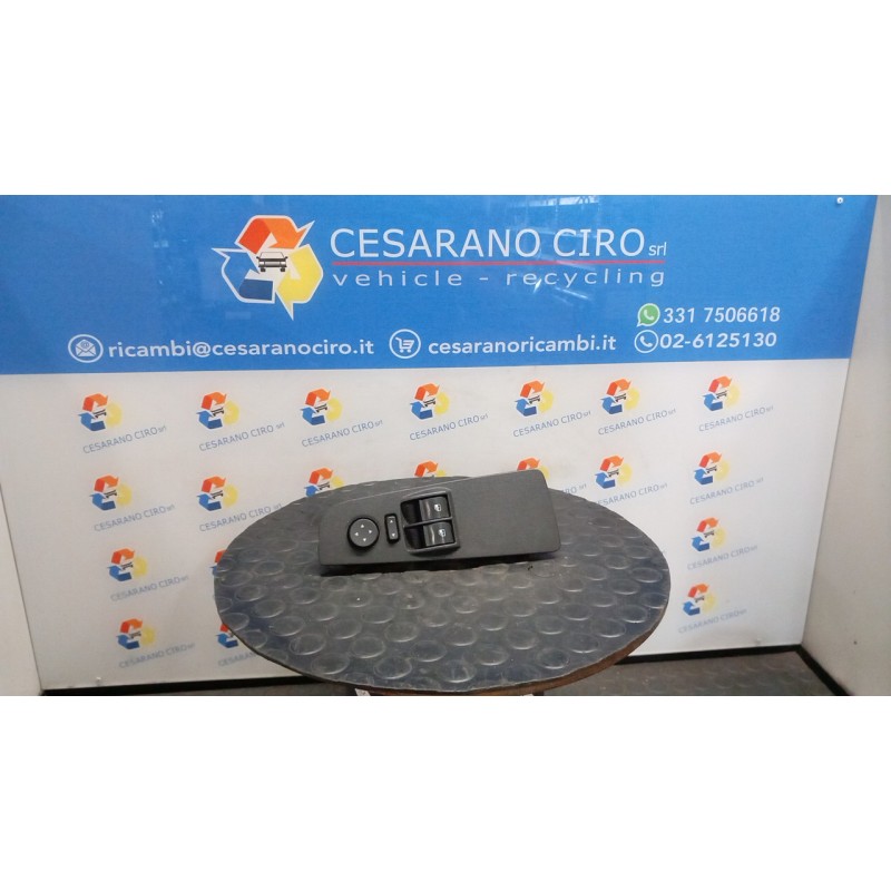 BLOCCO COMANDI ALZACRISTALLI E RETROVISORI EST. SX. 104 FIAT GRANDE PUNTO (2Y) (06/05-12/08 350A1000 735411026