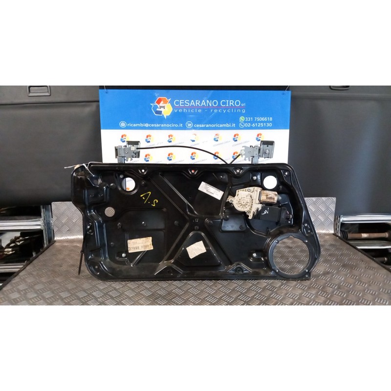 ALZACRISTALLO ELETTR. PORTA ANT. SX. 096 VOLKSWAGEN NEW BEETLE (1C) (02/99-) ATD 1C0837655C
