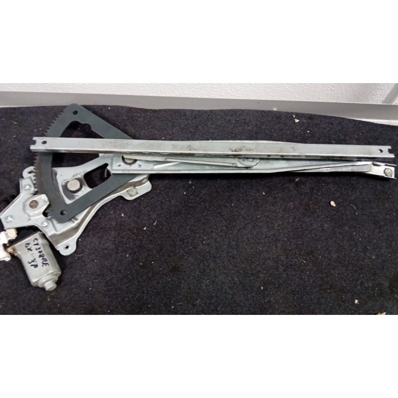 ALZACRISTALLO ELETTR. PORTA ANT. DX. 107 CHEVROLET (DAEWOO) KALOS (T200) (01/05-10/08) B12S1 96585712