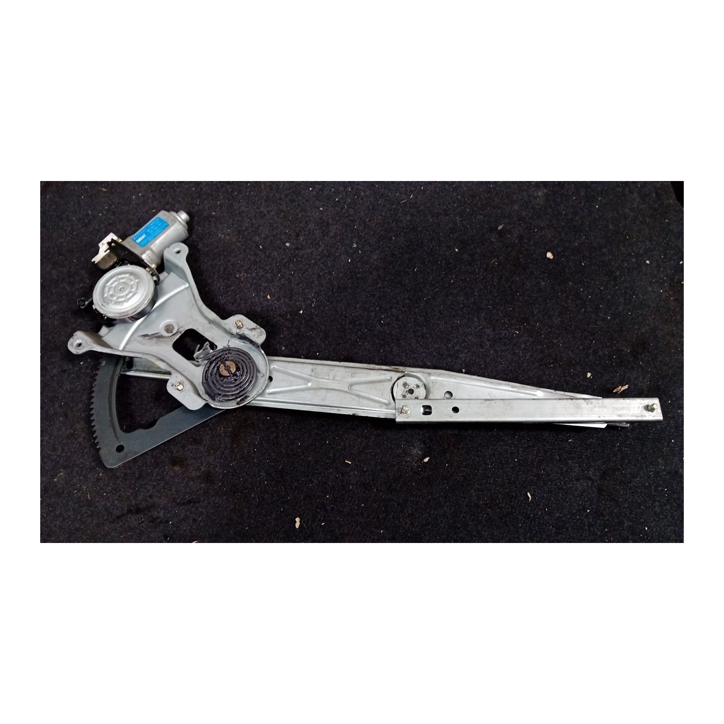 ALZACRISTALLO ELETTR. PORTA ANT. DX. 107 CHEVROLET (DAEWOO) KALOS (T200) (01/05-10/08) B12S1 96585712