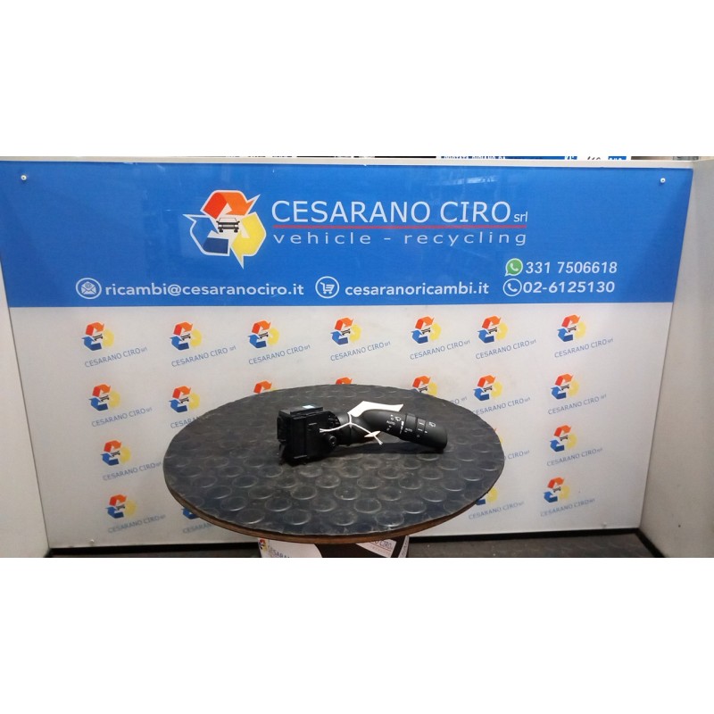 BLOCCO COMANDI TERGICRISTALLI INTERMITTENZA AUT. 027 TOYOTA COROLLA (01/19-) M20A 8465202A50