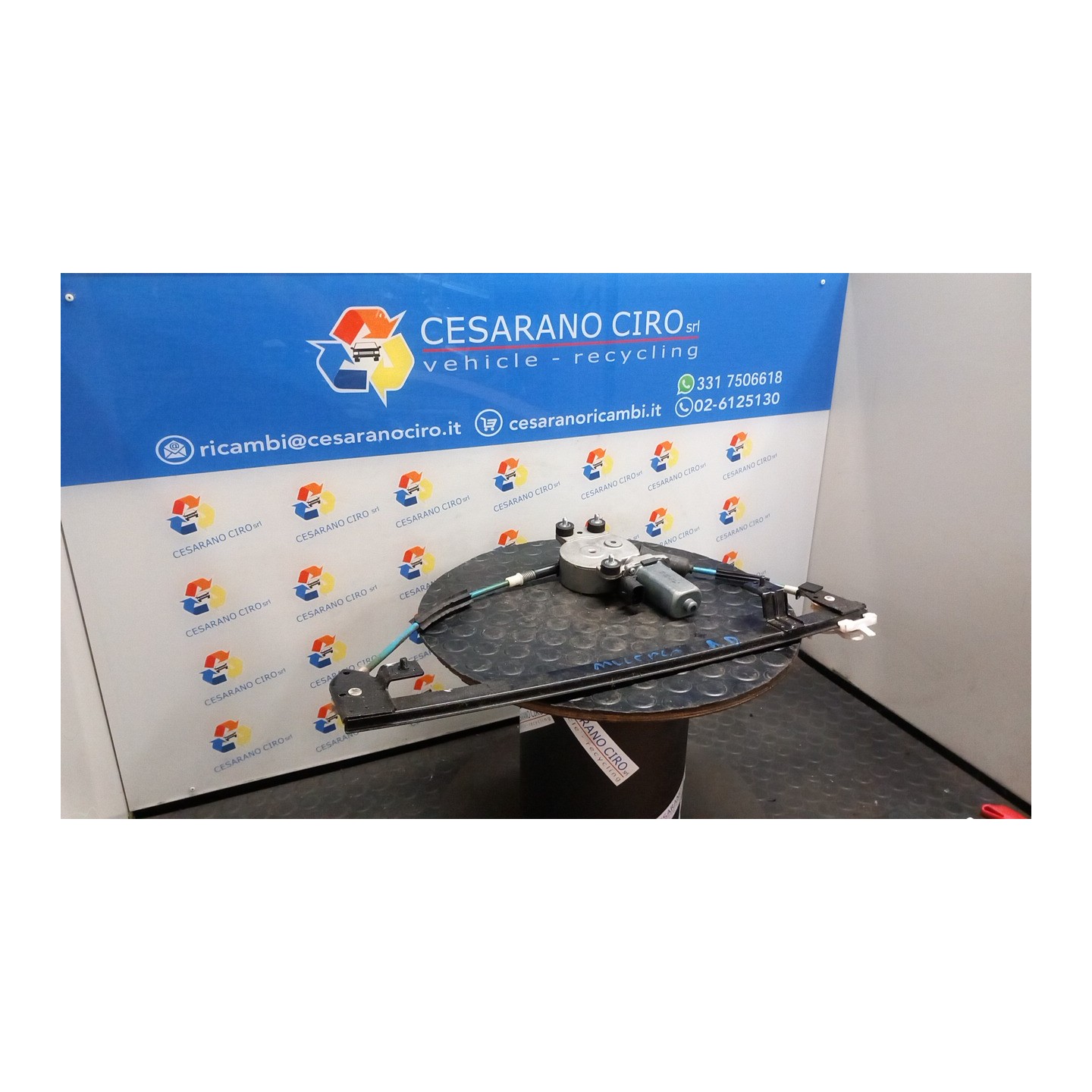 ALZACRISTALLO ELETTR. PORTA ANT. DX. 086 FIAT MULTIPLA (1F) (05/04-04/12) 186A8000 46510629