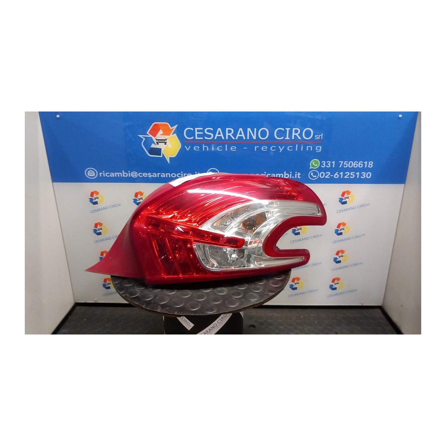 FANALE POST. DX. 120 PEUGEOT 208 (01/12-11/15) HM01 9672628380