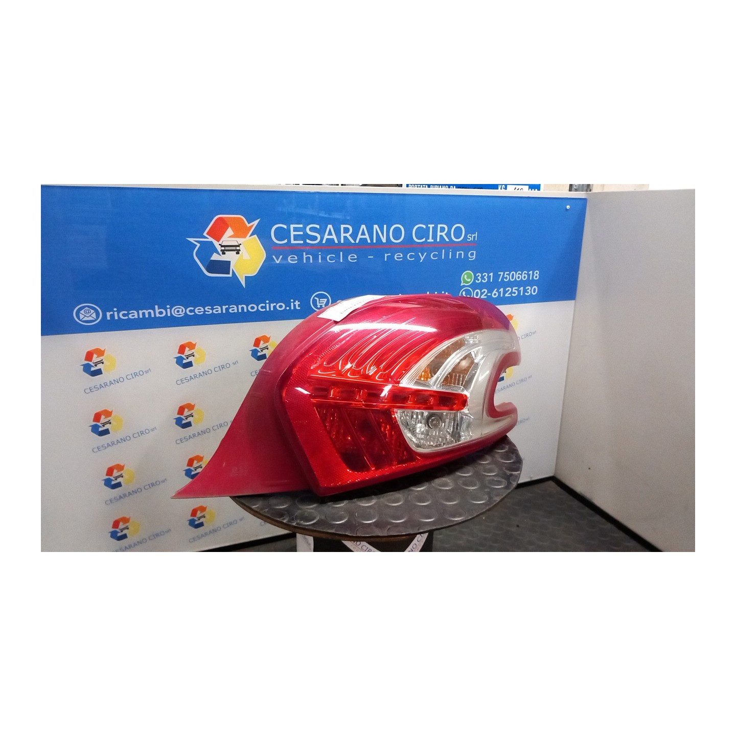 FANALE POST. DX. 120 PEUGEOT 208 (01/12-11/15) HM01 9672628380