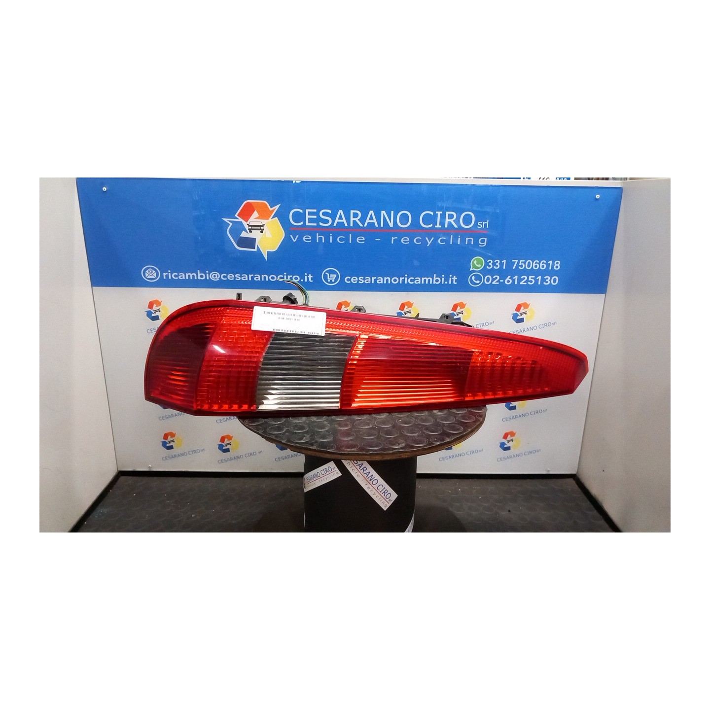 FANALE POST. SX. 046 FORD FIESTA (CBK) (03/02-12/05) FXJA 1324578