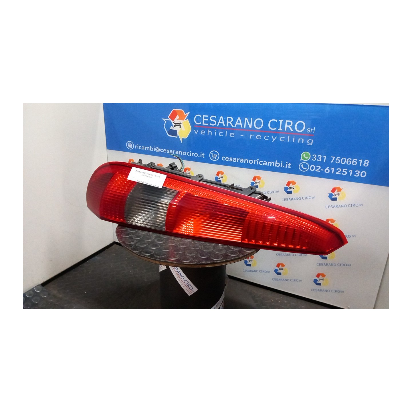 FANALE POST. SX. 046 FORD FIESTA (CBK) (03/02-12/05) FXJA 1324578