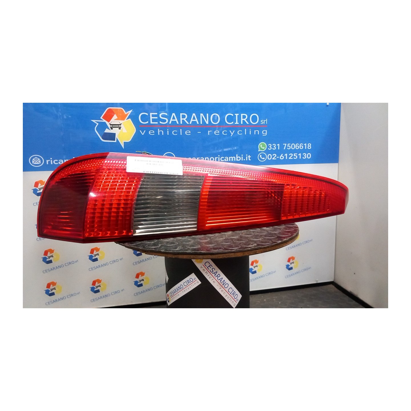 FANALE POST. SX. 046 FORD FIESTA (CBK) (03/02-12/05) FXJA 1324578