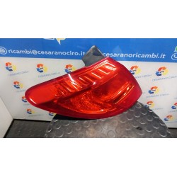 FANALE POST. PARTE EST. SX. 061 OPEL MERIVA (S10) (04/10-) A14XER 13307493