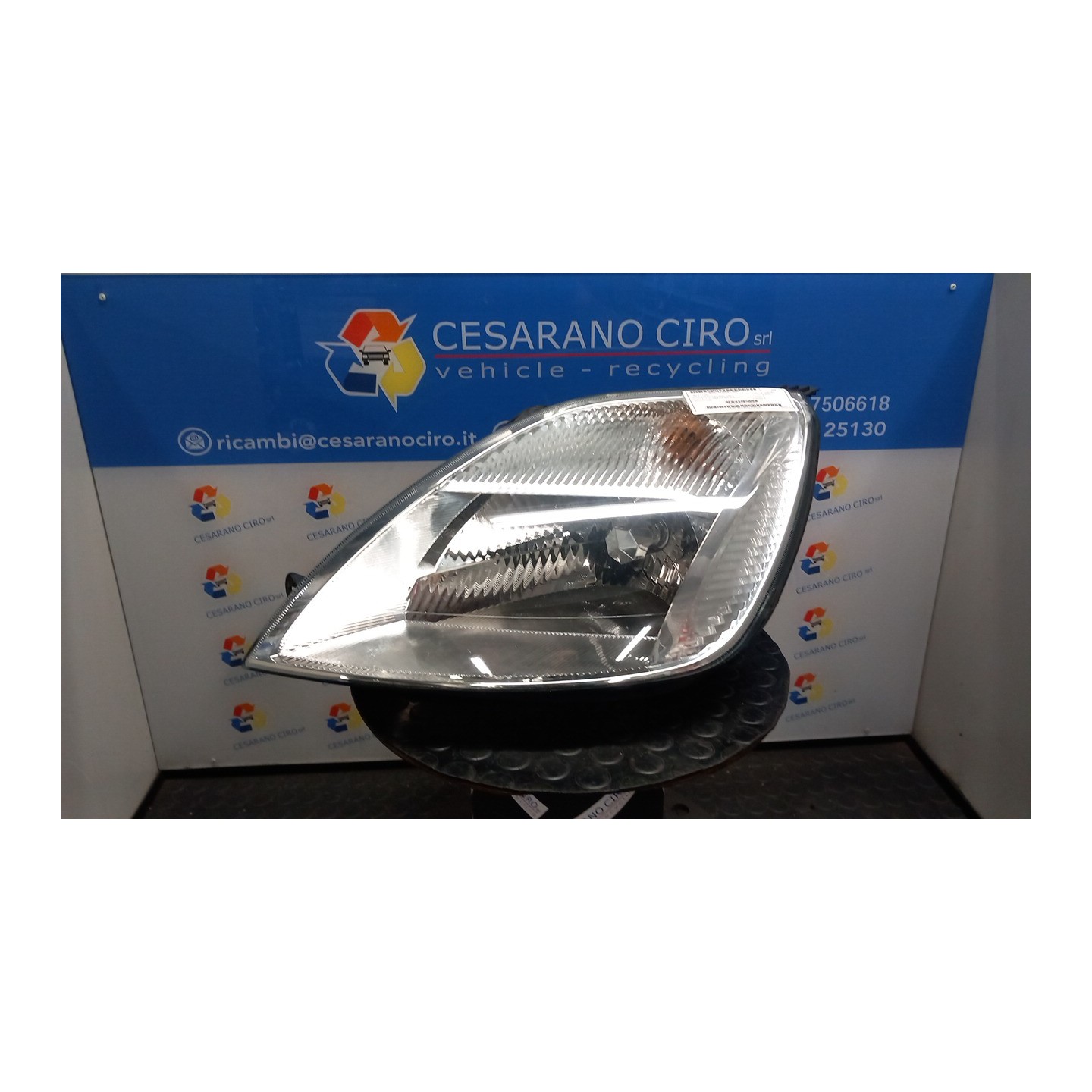 PROIETTORE SX. 067 FORD FIESTA (CBK) (03/02-12/05) FUJA 1320349