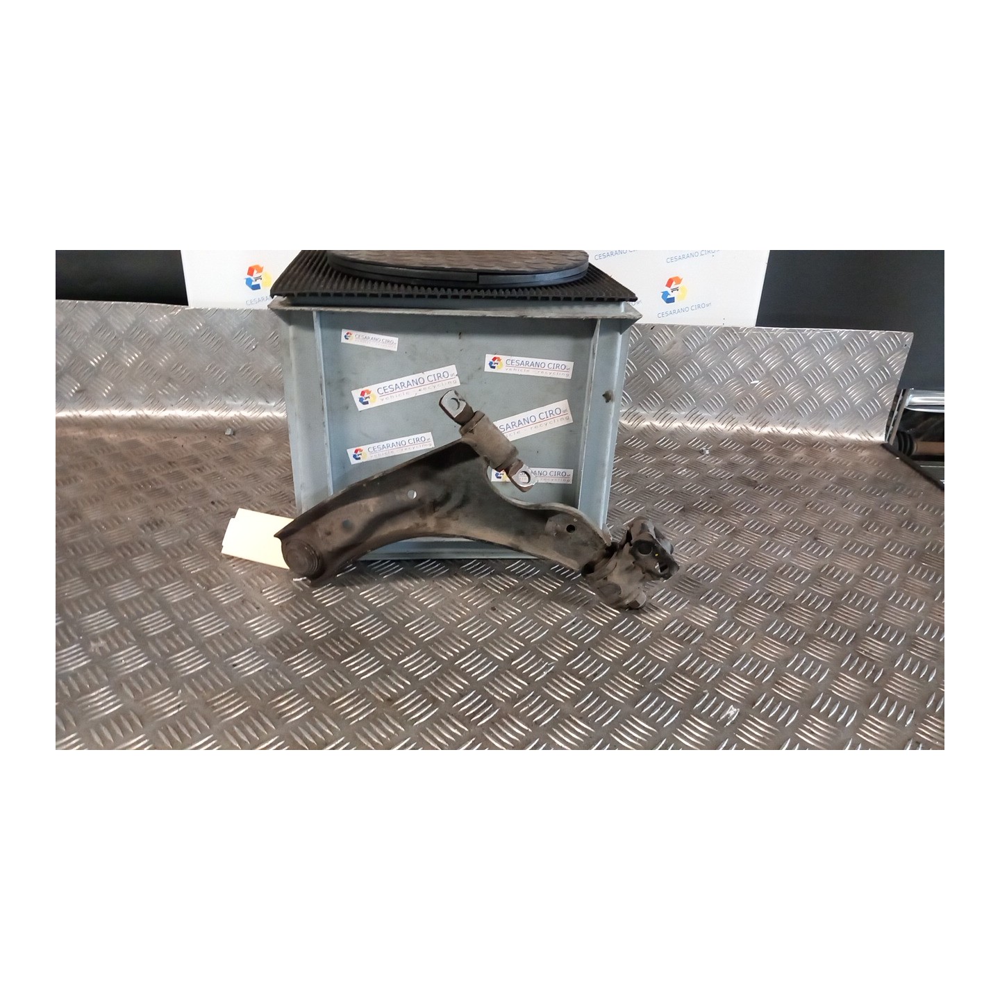 BRACCIO OSCILLANTE SOSP. ANT. DX. 014 CHEVROLET (DAEWOO) SPARK (M300) (01/10-12/15) B10D1 95319216