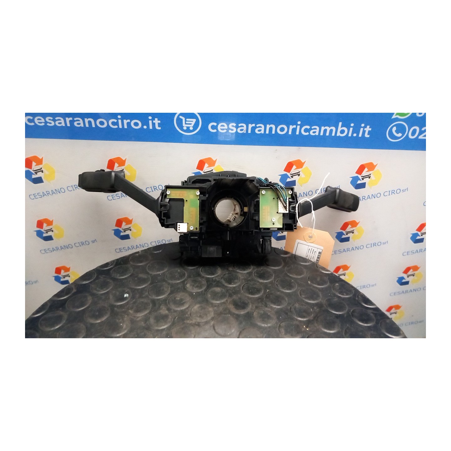 DEVIOGUIDASGANCIO 024 SEAT LEON (10/12-10/17) CRM 5Q0953513QIGI
