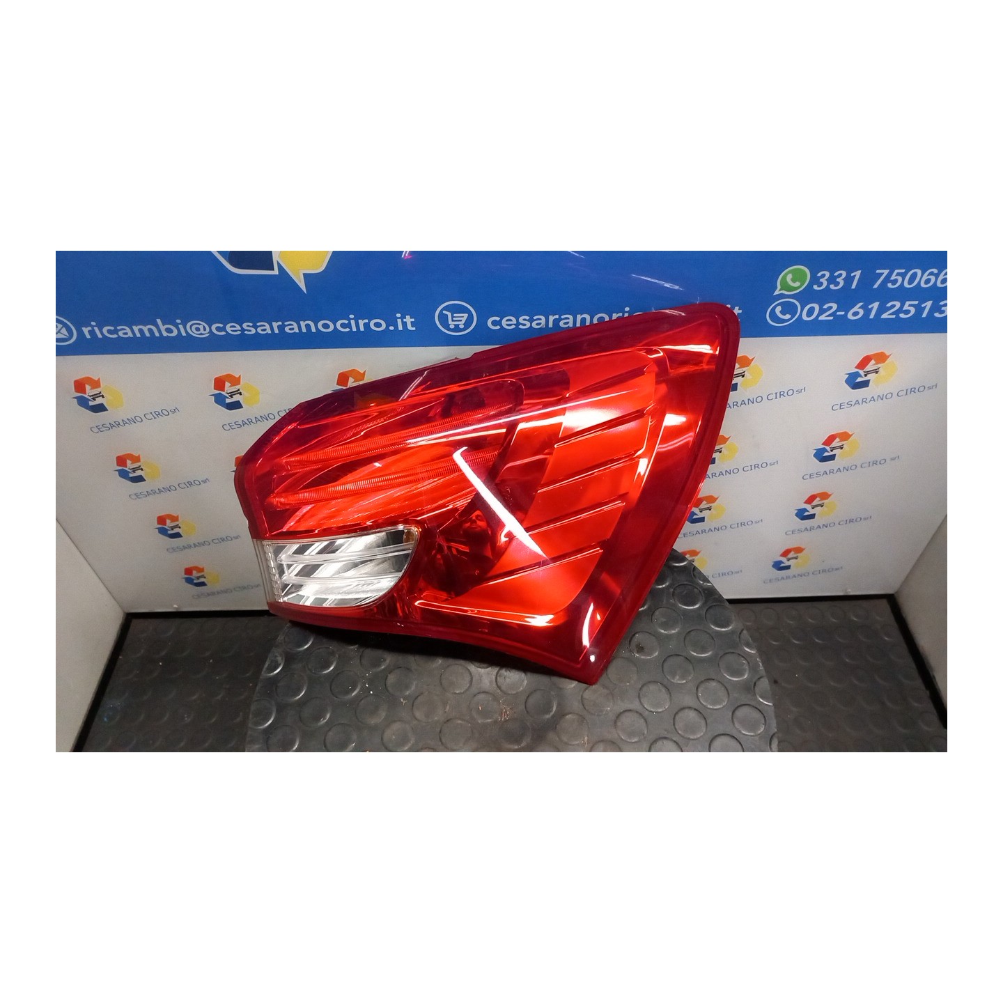 FANALE POST. PARTE EST. DX. 040 HYUNDAI IX20 (10/10-09/15) G4FA 924021K000
