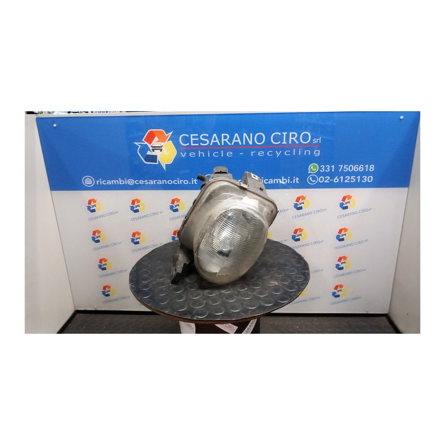 PROIETTORE DX. 076 FIAT MULTIPLA (1F) (05/02-06/04) 186A8000 46512540