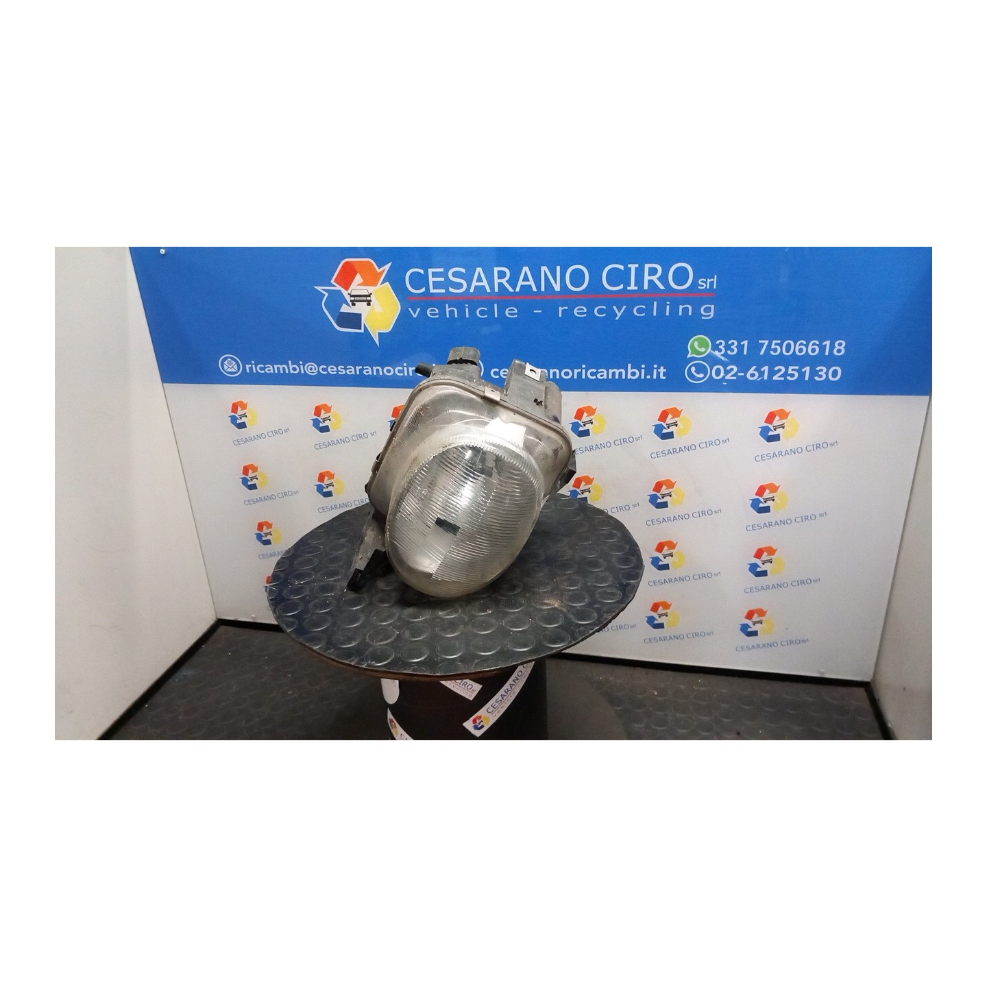 PROIETTORE DX. 076 FIAT MULTIPLA (1F) (05/02-06/04) 186A8000 46512540
