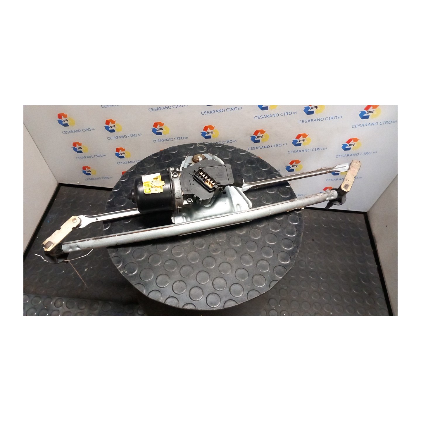 MOTORINO TERGIPARABREZZA 081 NISSAN KUBISTAR (X76) (11/03-10/09) K9KA7 2881000QAE
