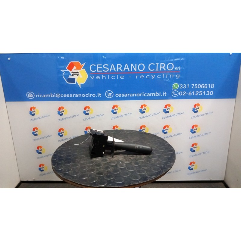 BLOCCO COMANDI TERGICRISTALLI 084 NISSAN KUBISTAR (X76) (11/03-10/09) K9KA7 2526000QAF