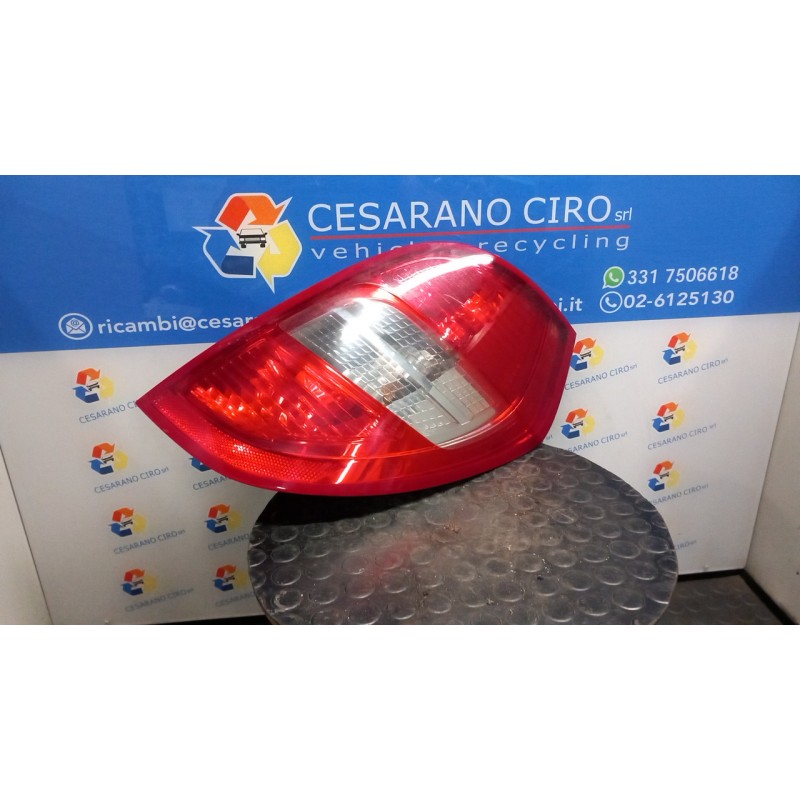 FANALE POST. P/CLASSIC/ELEGANCE DX. 011 MERCEDES-BENZ CLASSE A (W/C169) (07/04-04/13 640942 A1698200464