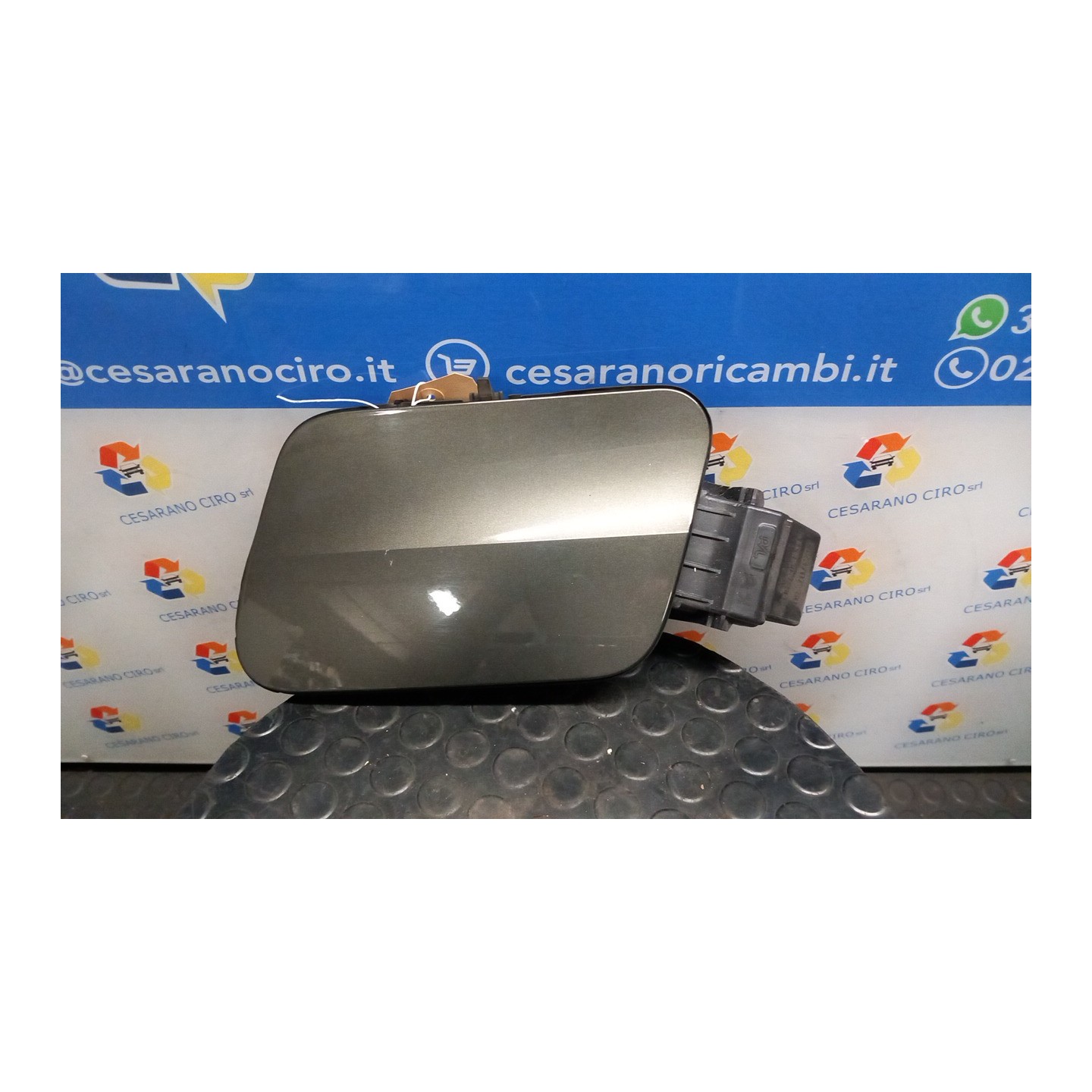 SPORTELLO CARBURANTE 026 PEUGEOT 3008 (07/16-03/21) 5G06 9810146680