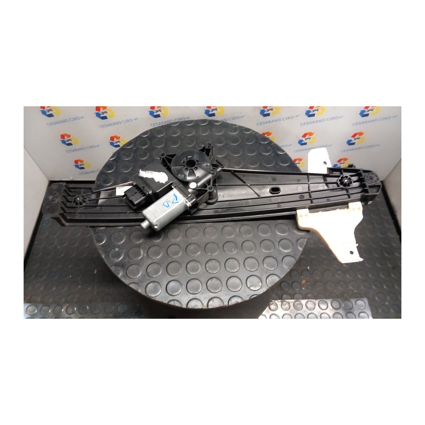 ALZACRISTALLO ELETTR. PORTA POST. CON MOTORINO DX. 044 PEUGEOT 3008 (07/16-03/21) 5G06 9830388880