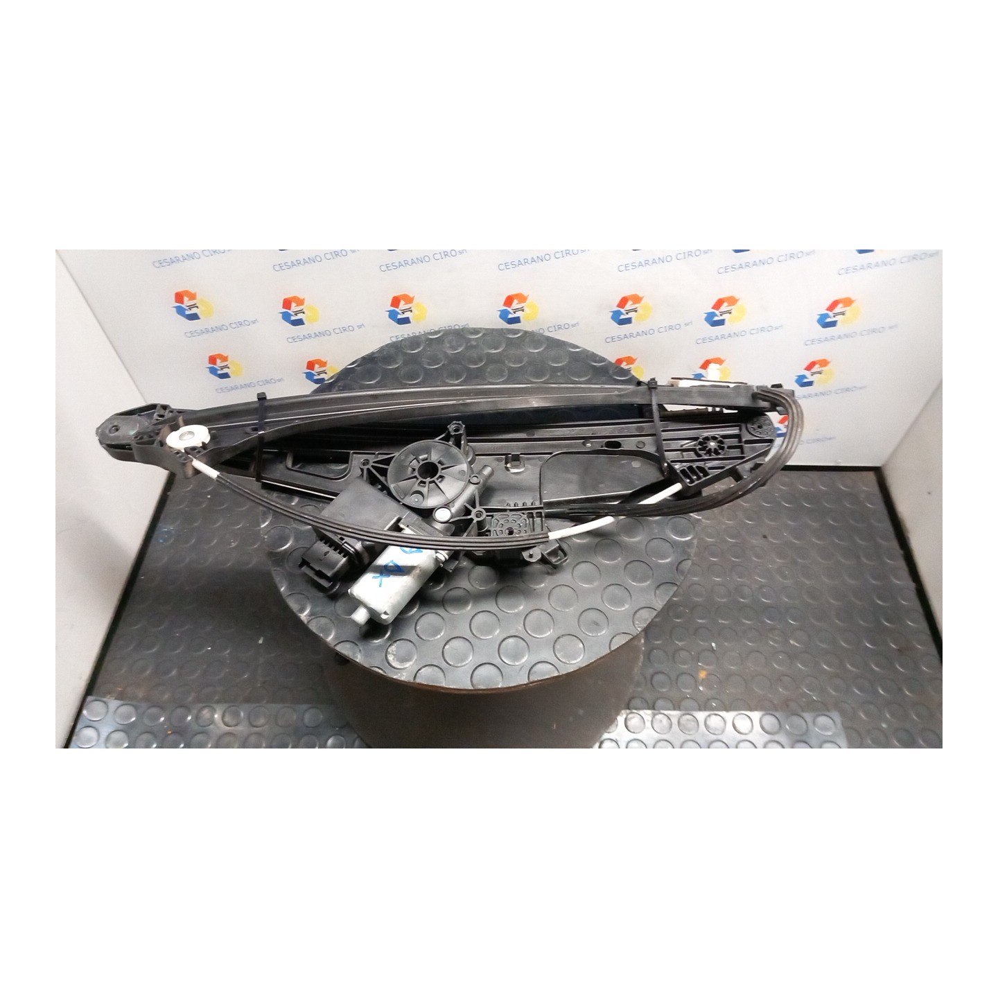 ALZACRISTALLO ELETTR. PORTA ANT. CON MOTORINO DX. 046 PEUGEOT 3008 (07/16-03/21) 5G06 9830389280