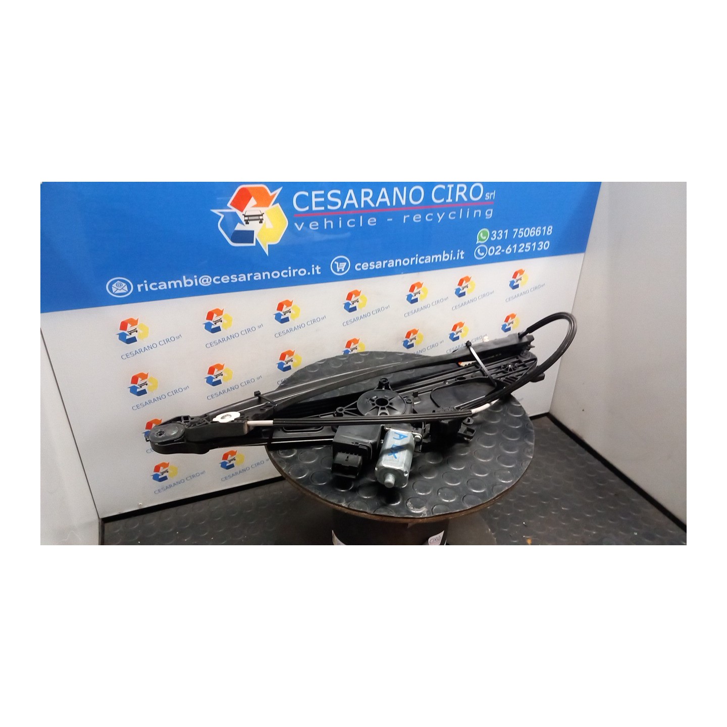 ALZACRISTALLO ELETTR. PORTA ANT. CON MOTORINO DX. 046 PEUGEOT 3008 (07/16-03/21) 5G06 9830389280