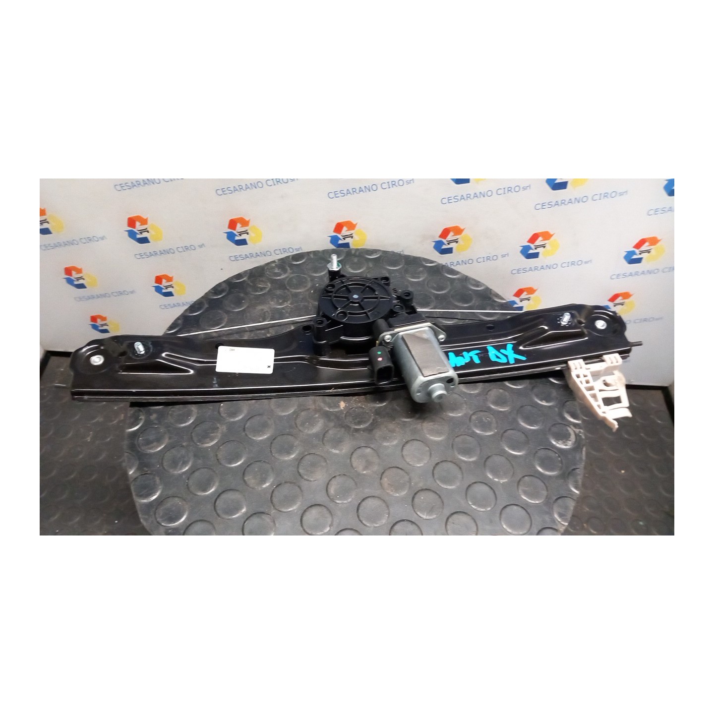 ALZACRISTALLO ELETTR. PORTA ANT. DX. 001 LANCIA YPSILON (TK) (07/15-06/19) 169A4000 52096801