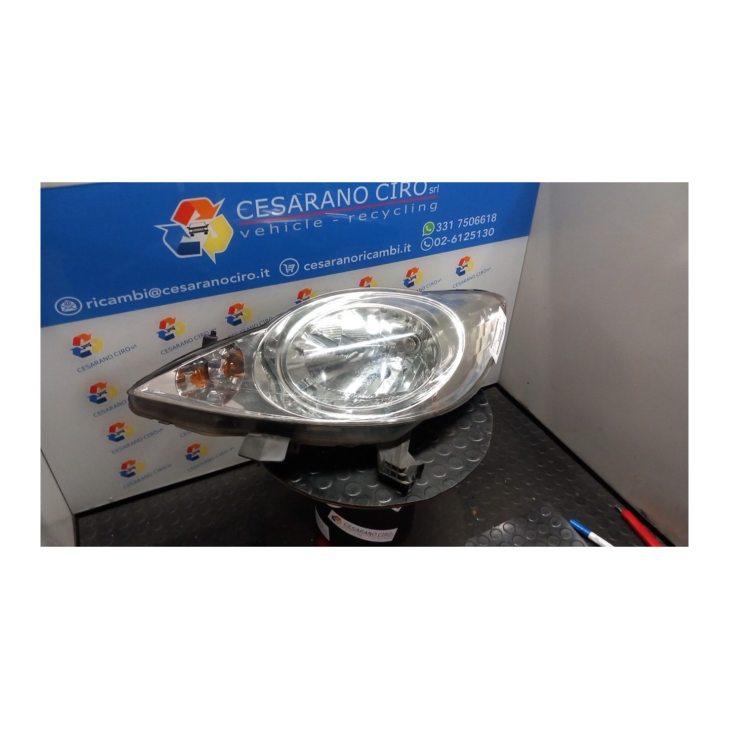 PROIETTORE SX. 075 PEUGEOT 107 (06/05-) 1KR 620874