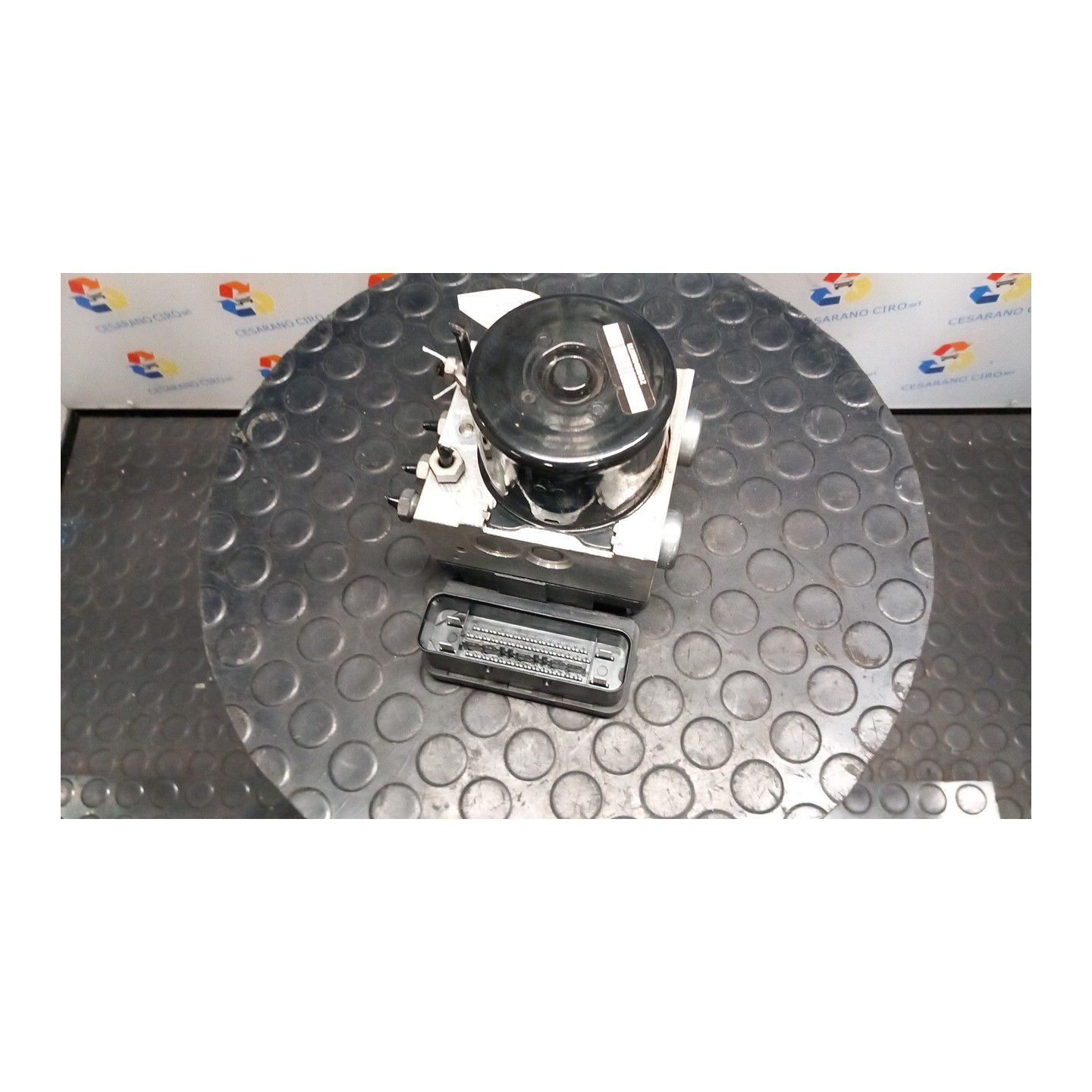 AGGREGATO ABS 008 VOLVO V70 (07/07-) D5244T(5) 31261143