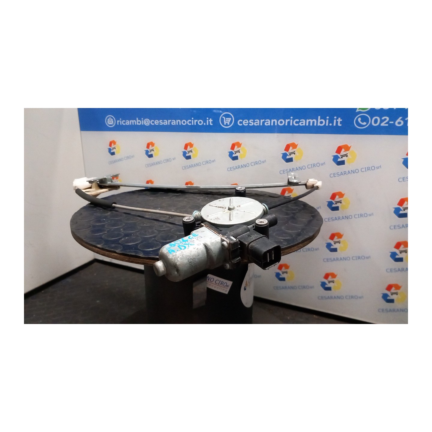 ALZACRISTALLO ELETTR. PORTA ANT. C/MOTORINO DX. 127 HONDA FR-V (10/04-04/07) D17A2 72210SJDG01