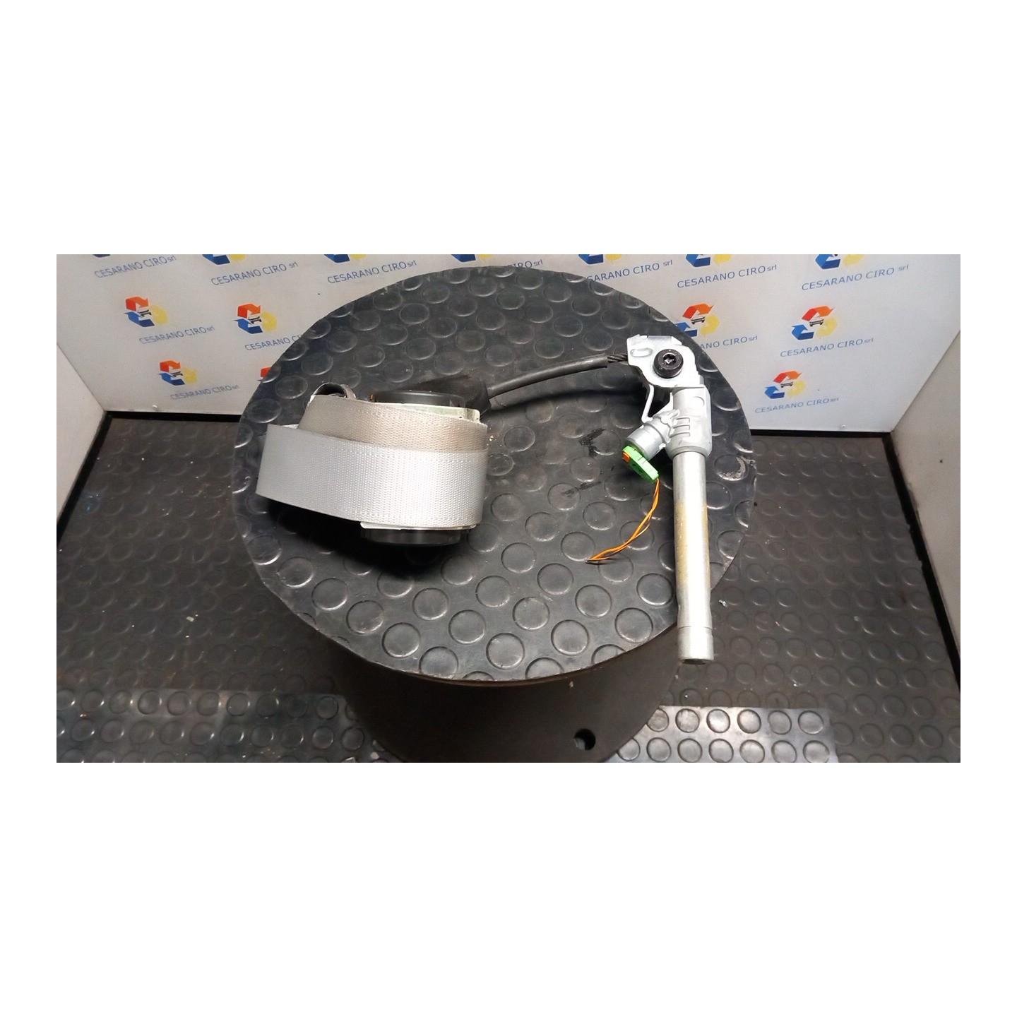 CINTURA DI SICUREZZA ANT. SX. 132 OPEL CORSA (S07) (07/06-02/11) Z12XEP 13240192