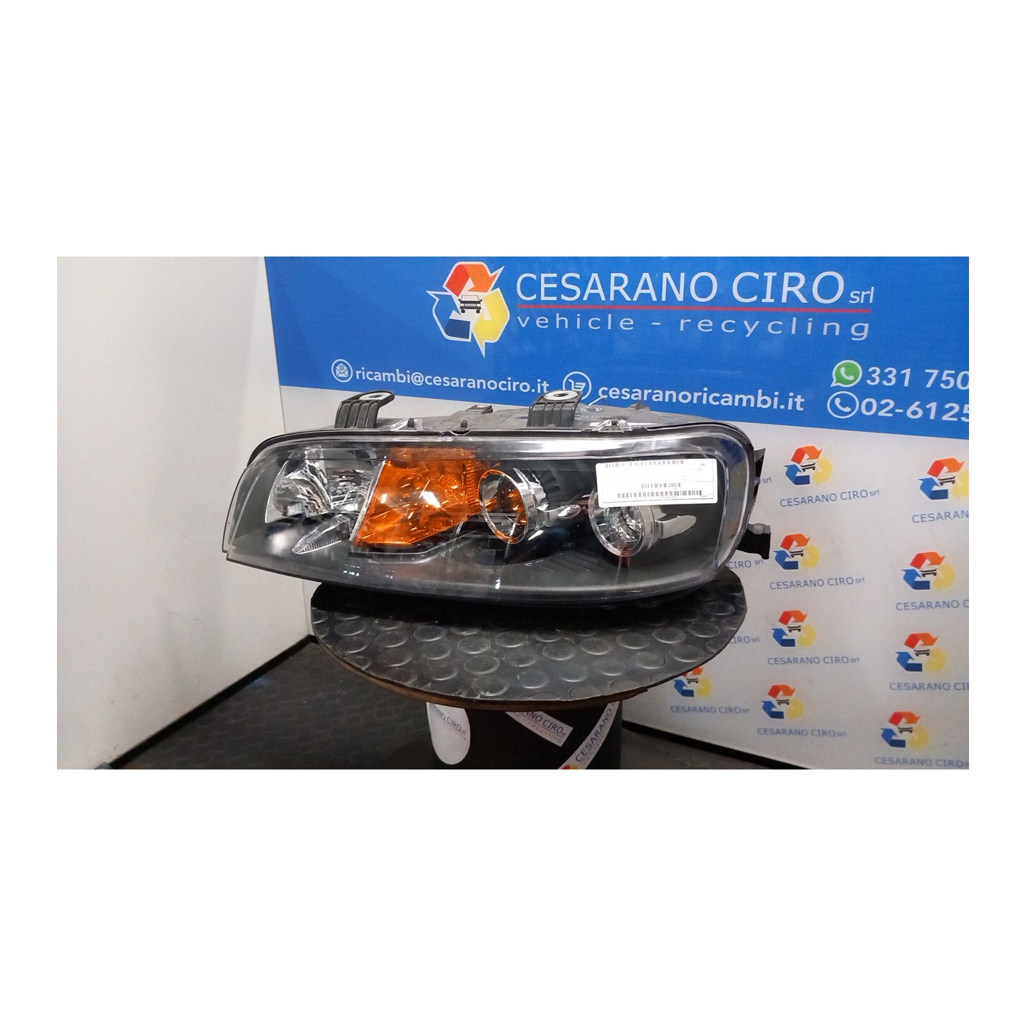 PROIETTORE SX. 079 FIAT PUNTO (1N/1P) (07/99-12/05) 188A4000 51712396