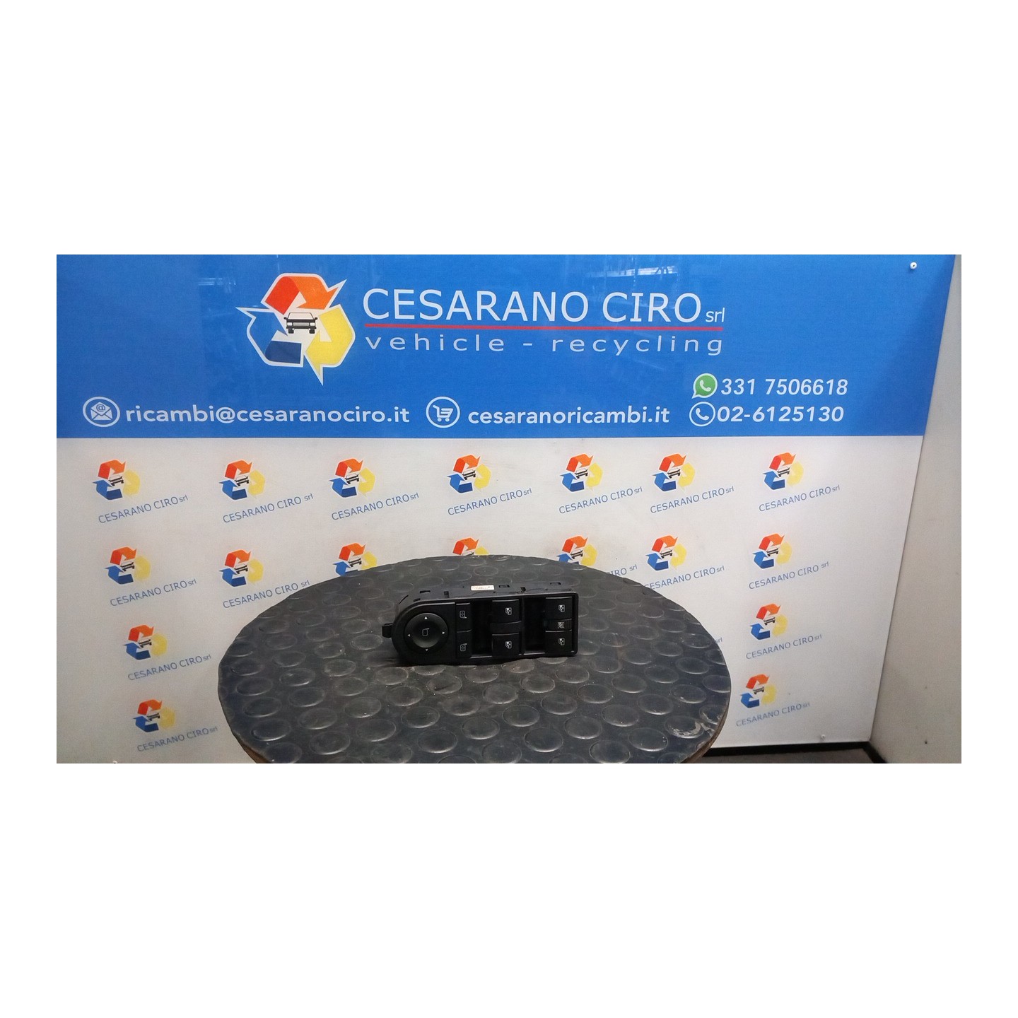 BLOCCO COMANDI ALZACRISTALLI C/RETR.RIPIEG./CRIST.POST.EL. 036 OPEL ASTRA (A04) (01/04-03/11) Z19DT 13228876